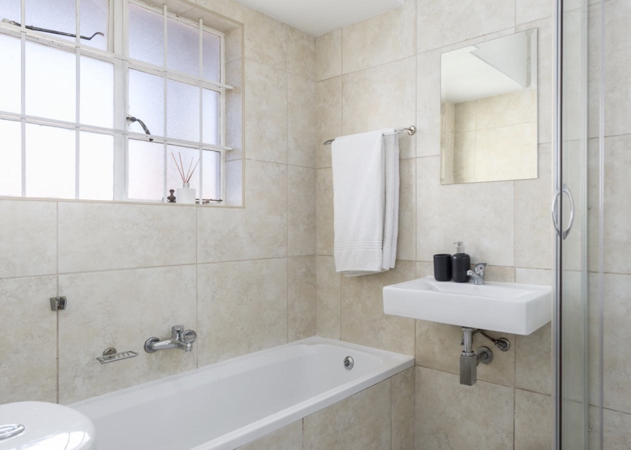 Comfortable Living For A Memorable Stay Kapstaden Exteriör bild